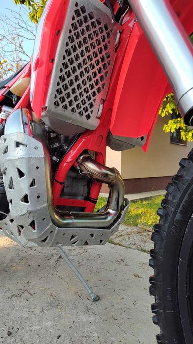 BETA XTRAINER 2023  (70 ore) motor 300  impecabila x-trainer