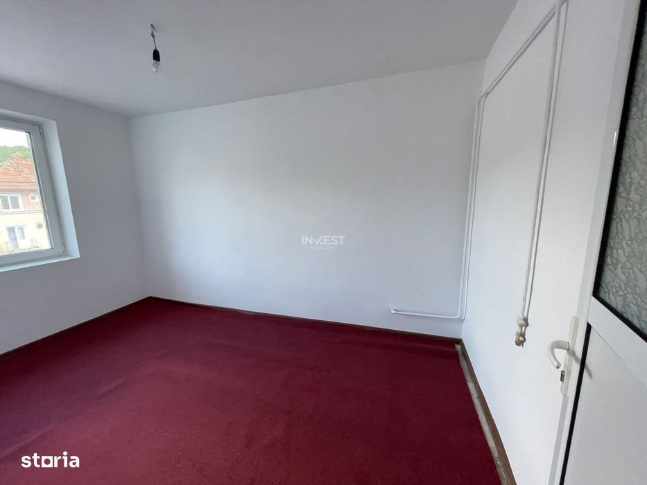 Apartament 3 camere, decomandat, zona Pacurari - Petru Poni, Iasi