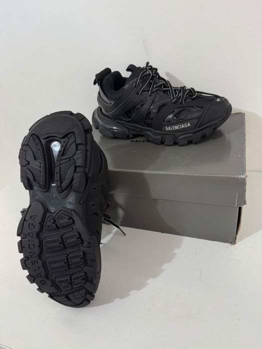 Baleciaga Track black