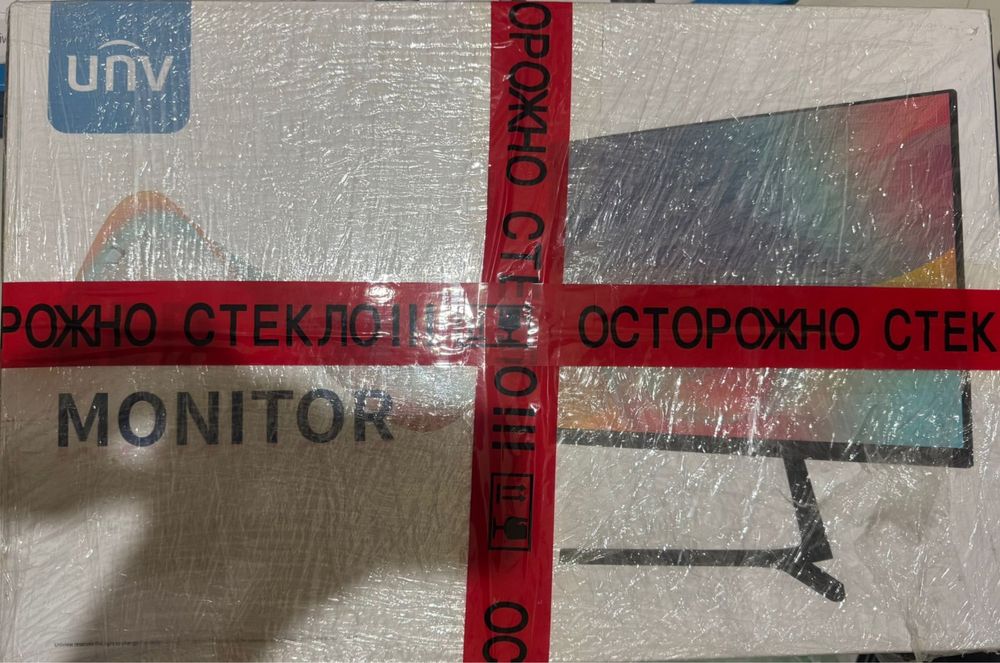 Монитор 24 дюймовый