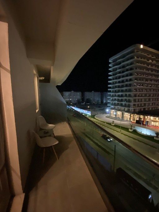 Închiriez Studio