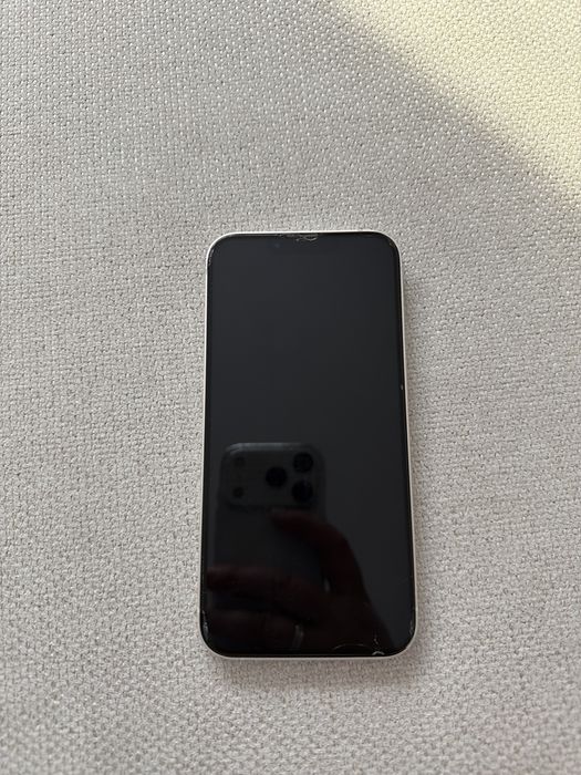 Iphone 13, в отличном состоянии