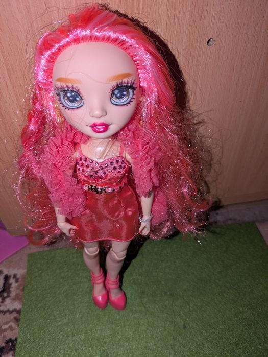 Shadow high diferite