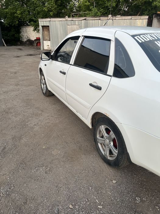 Продается Lada granta Лада Гранта на автомате JATCO