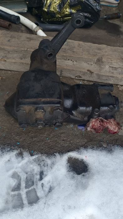 Продам запчасти на БМВ е34