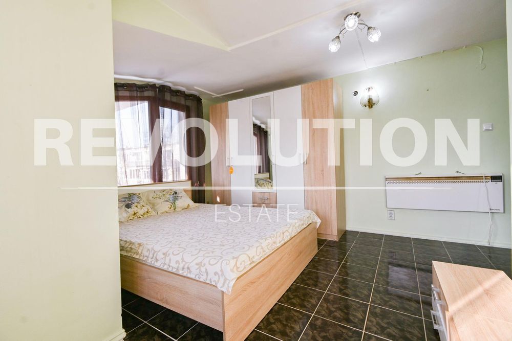 Дава се под наем Етаж от къща в София, Надежда 4 - 150 кв.м за 997.05 € - Снимка #7