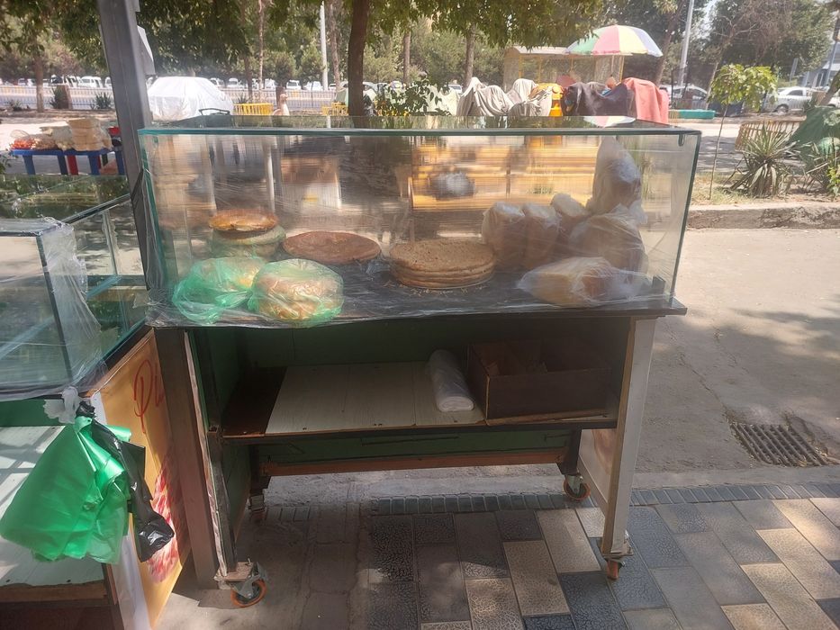 Vitrina stollar mustahkam