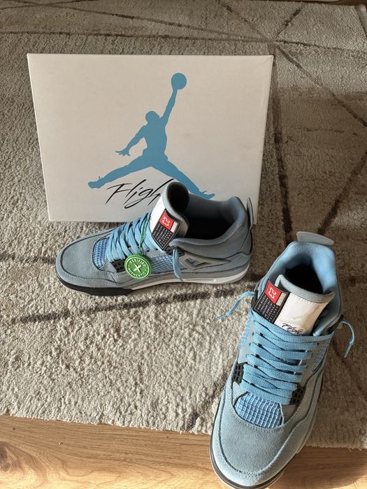 Jordan retro 4 university blue