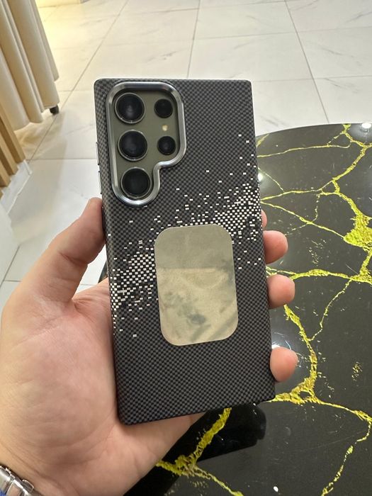 Samsung  flagman s23 ultra green.