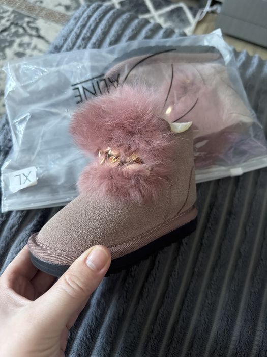 Продам сапожки зима на девочку