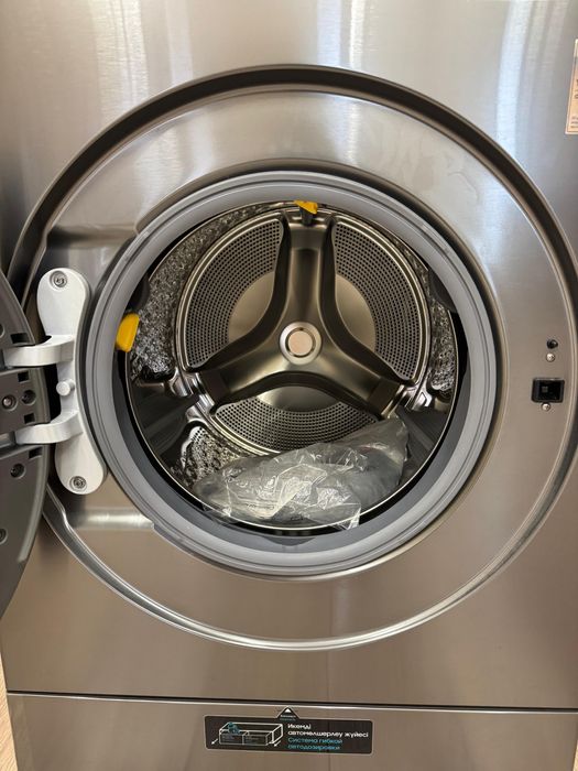 Продам стиральную машину