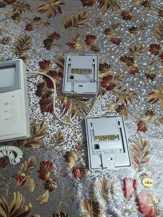 Video interfon ( sonerie cu camera )