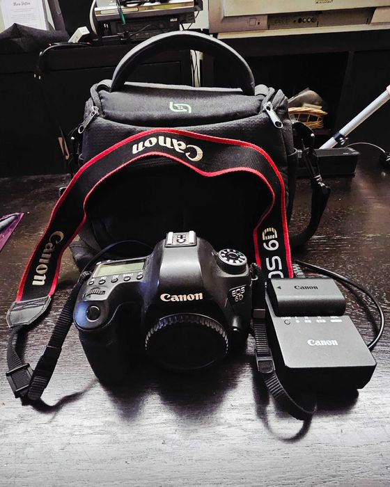 Aparat foto Canon EOS 6D Body Full Frame