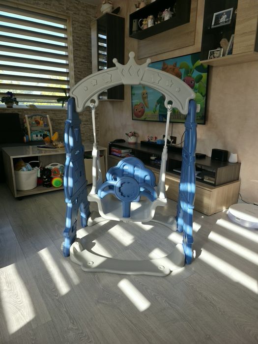 Детска пластмасова люлка