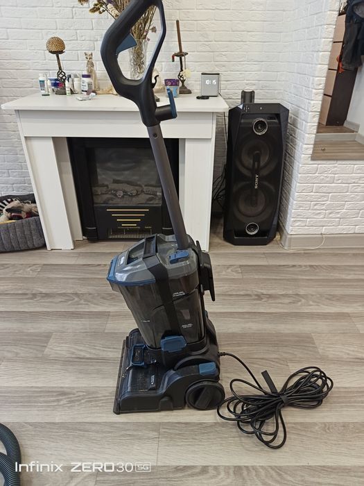 Продам моющий пылесос