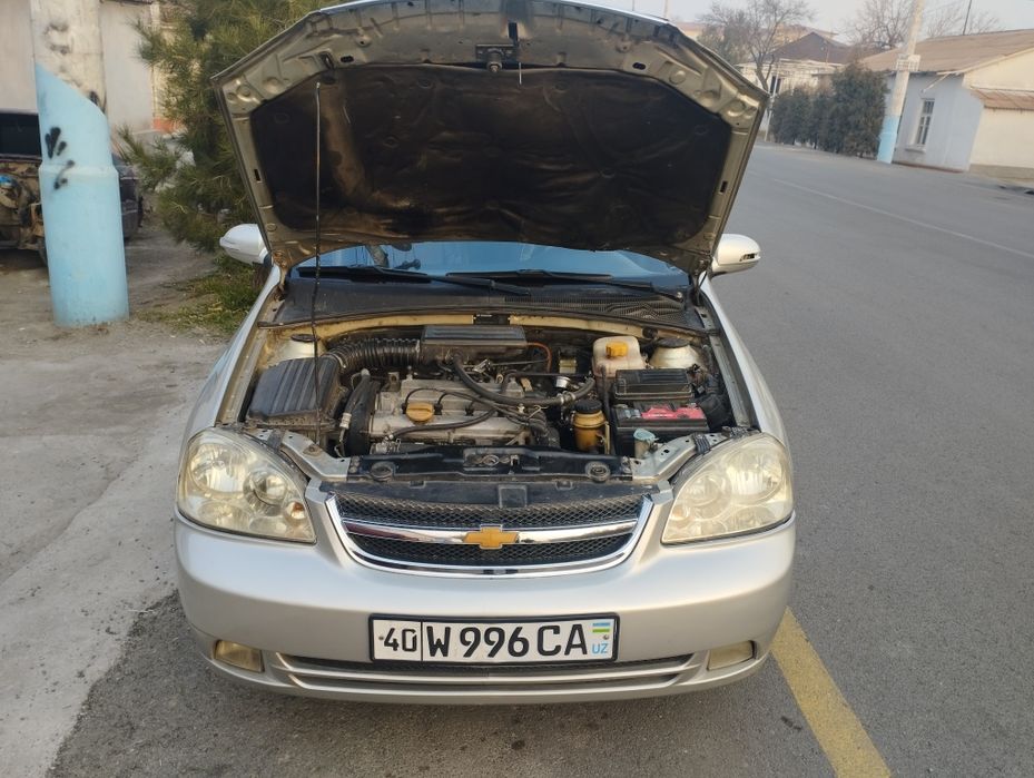 Ласети 2009 сотилади