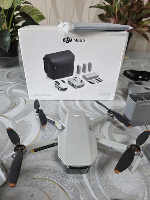DJI Mavic mini 2 Fly More Combo , Дрон