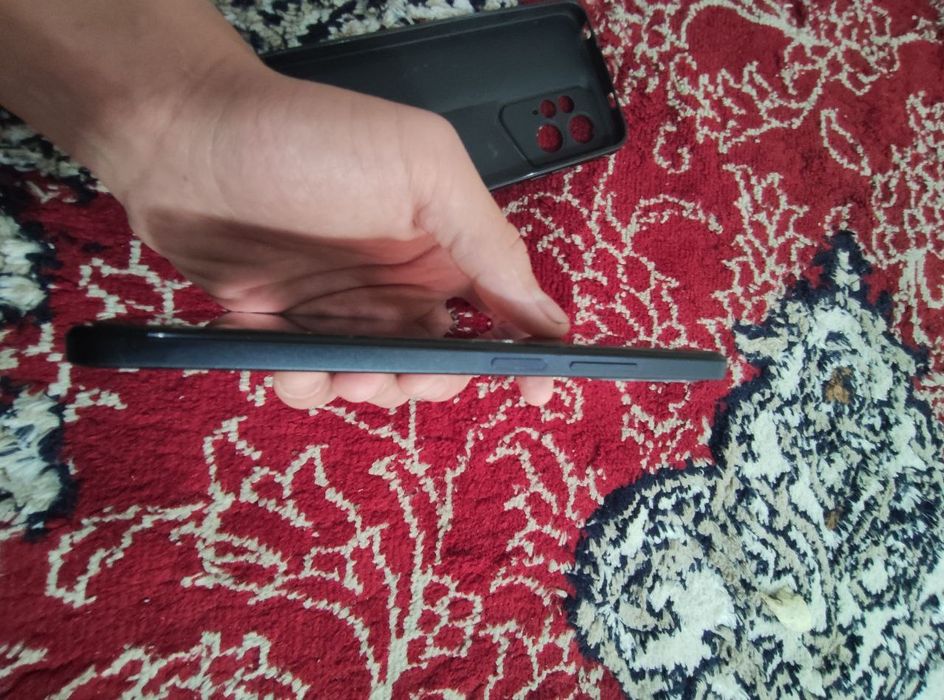 Redmi note 12  128gb 6+6 holati ideal