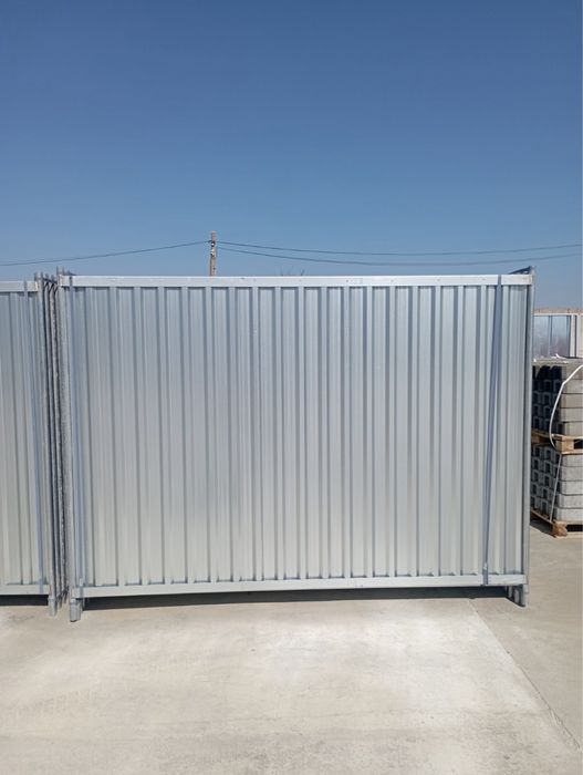 Мобилна решетъчна  и  плътна Ограда