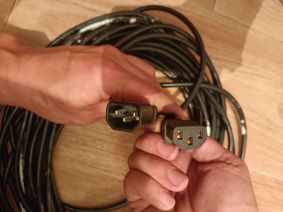 Патч корды, USB Абая Сайна