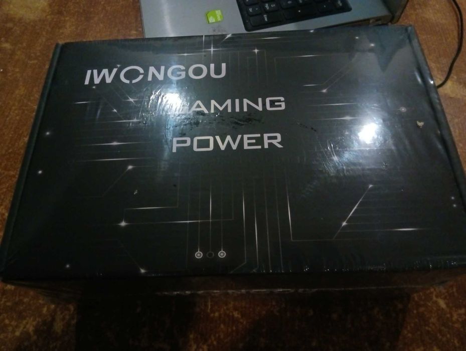Блок питания 700W IWONGOU RM ATX APFC (White)