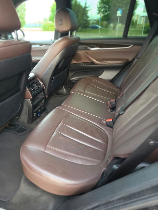 BMW  X5 2.0 Diesel 4x4 2014 Automat / 7 LOCURI