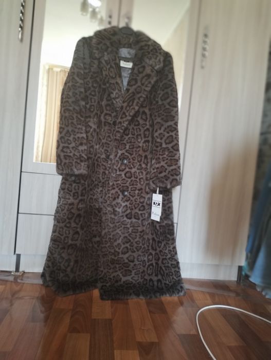 Зимняя шуба темный леопард