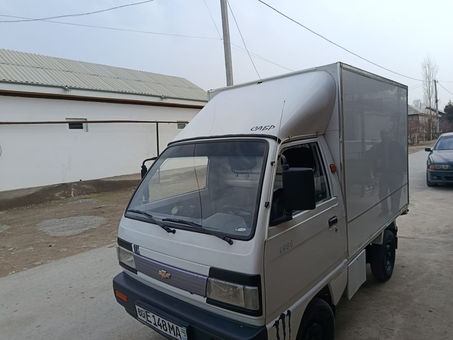 Лабо бутка сотилади. 500