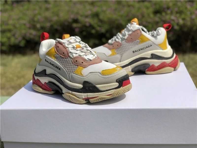 Balenciaga Triple S - White/Grey/Cream