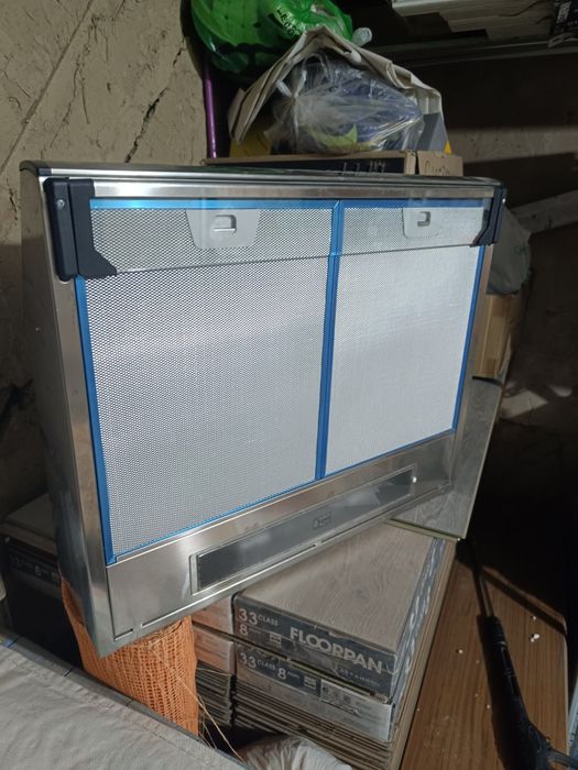 Вытяжка новая Bosch