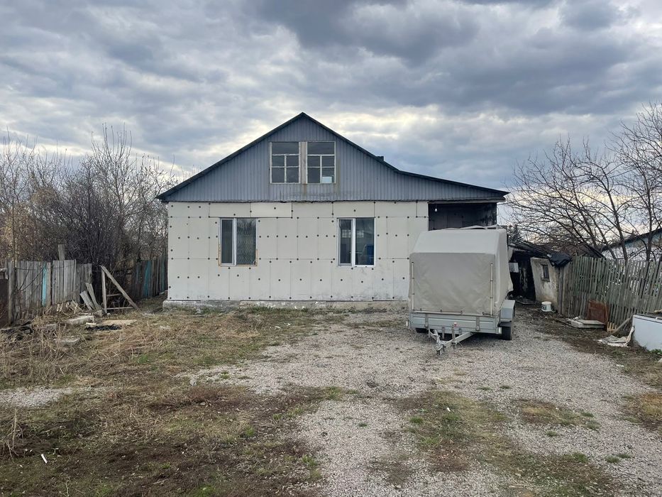 Продам дом свежей постройки