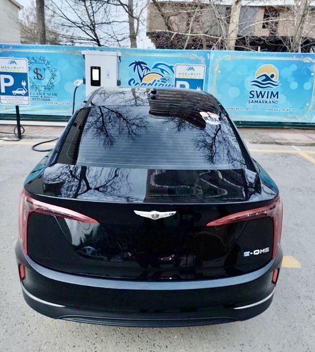 Hongqi eqm5 Продается