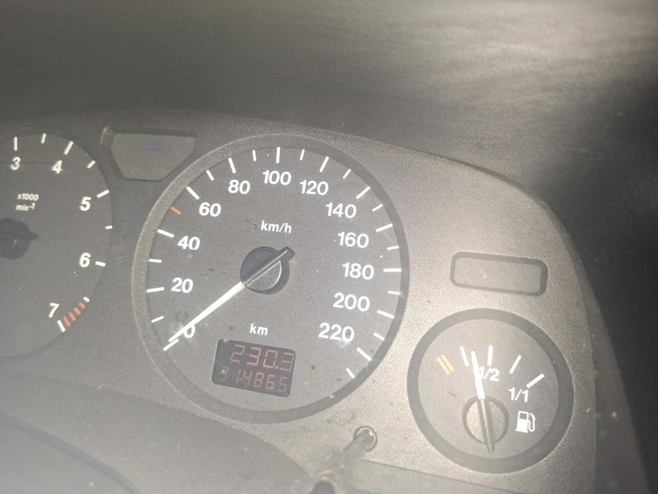 Автомобил Опел Зафира