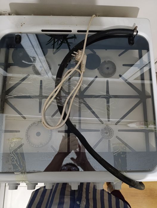 Газовая  плита .