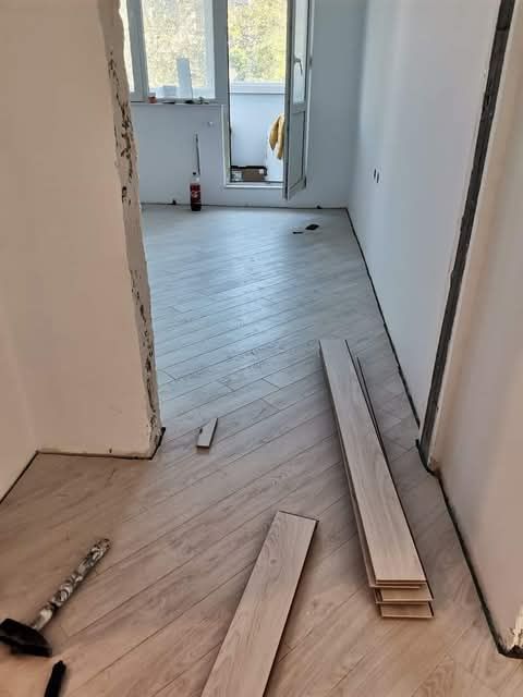 Executăm renovări interioare