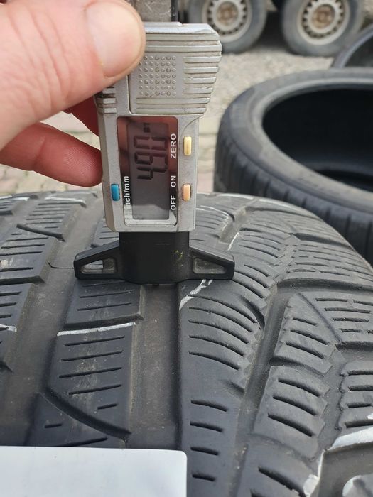 255 40 20 cu 285 35 20,,PIRELLI SOTTO ZERO