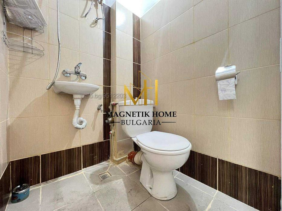 Дава се под наем Магазин в Бургас, Лазур - 20 кв.м за 153 € - Снимка #5