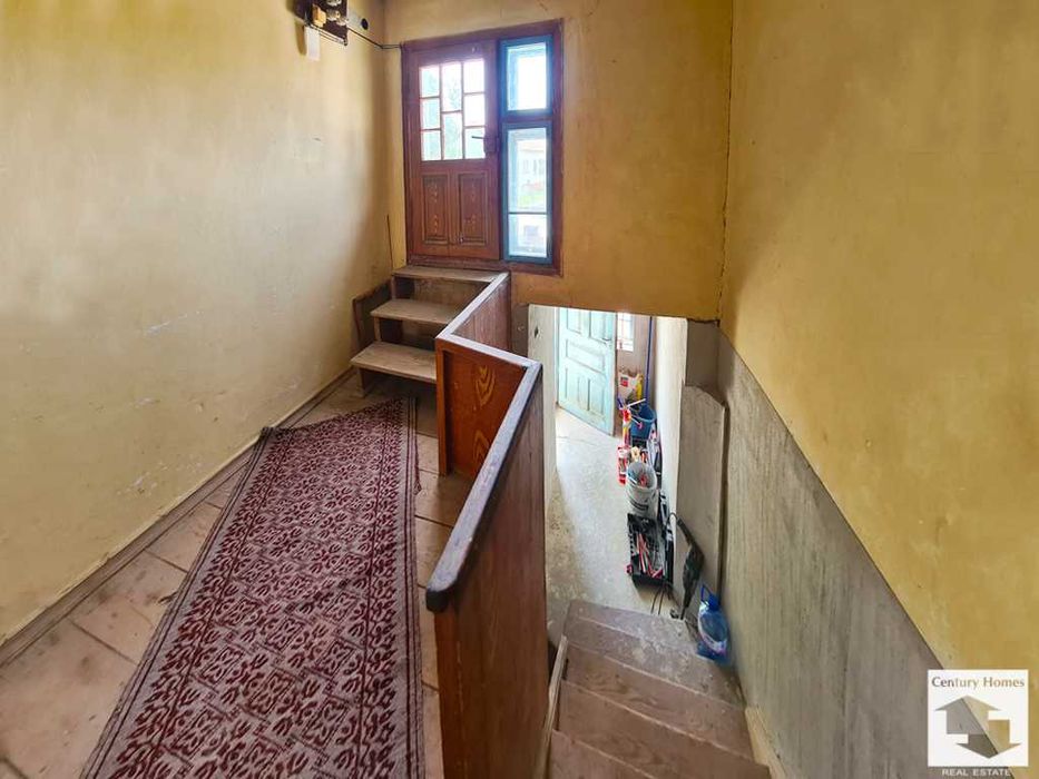 Продава се Къща в с. Ресен, Област Велико Търново - 200 кв.м за 205 €/кв.м - Снимка #8