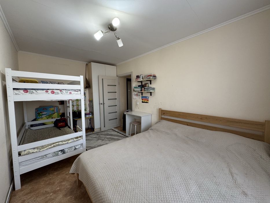 Продам двухкомнатную квартиру