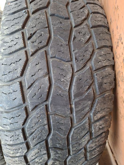 Продам шины. 265/60/18 купер.