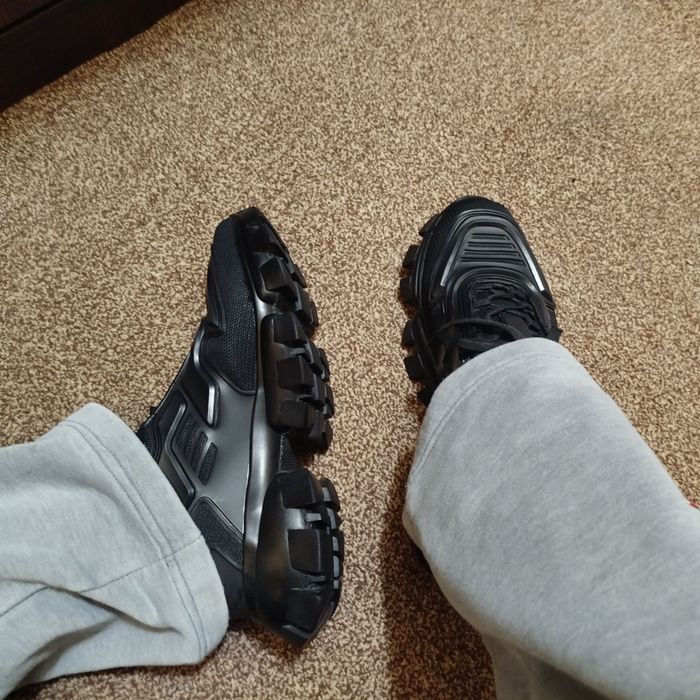 Кроссовки Prada Cloudbust 43-44размер