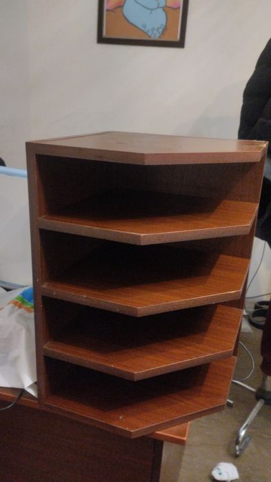 Стол продается .