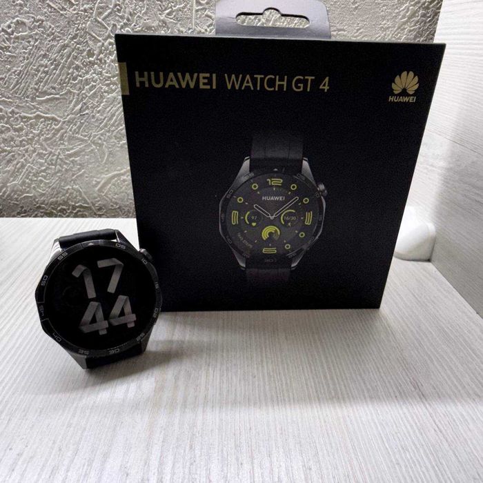 Смарт часы Huawei GT 4