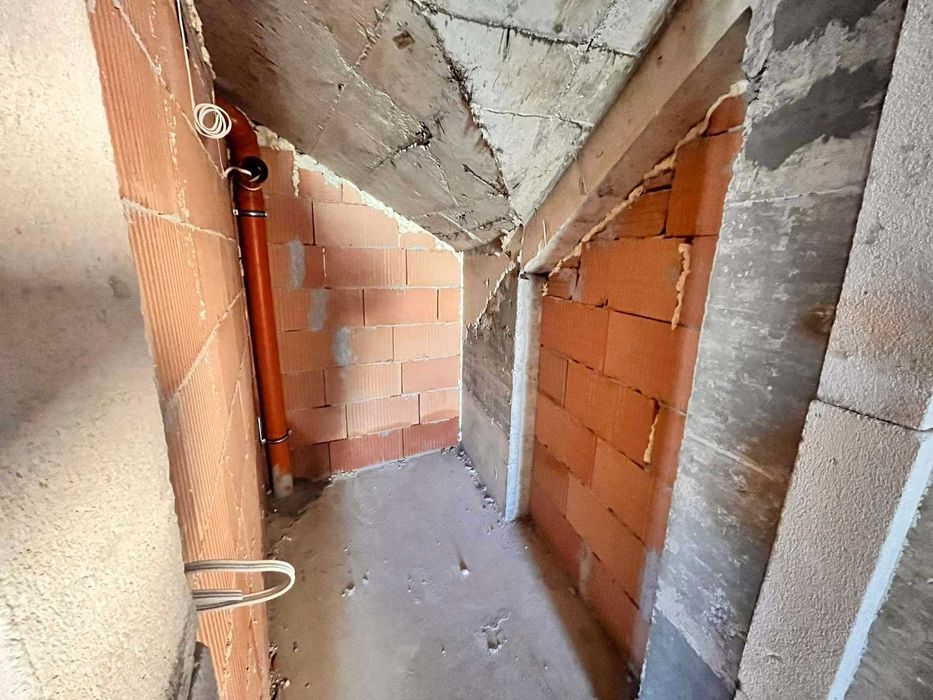 ПРОСТОРЕН 3-СТАЕН АПАРТАМЕНТ ЗА ПРОДАЖБА - КВ. АСПАРУХОВО!!!