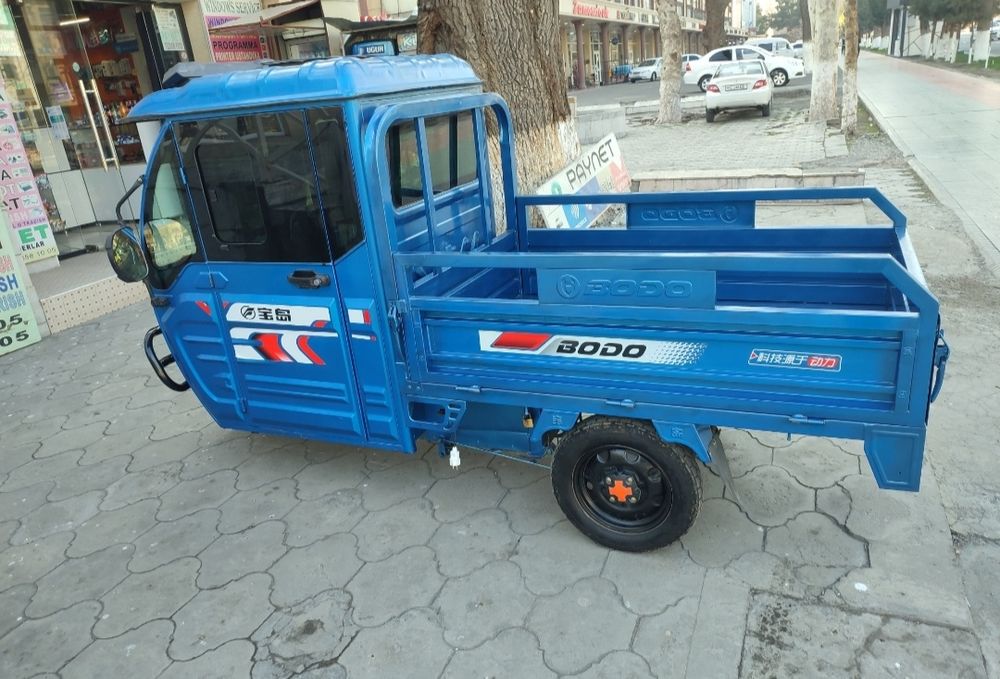 Motorol elektro skuter 3 balonli