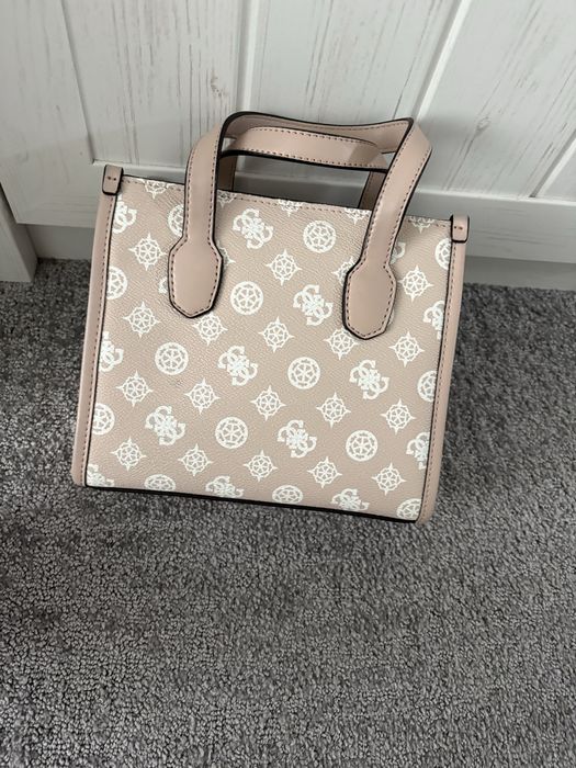 Чанти Guess/ Чанта Guess