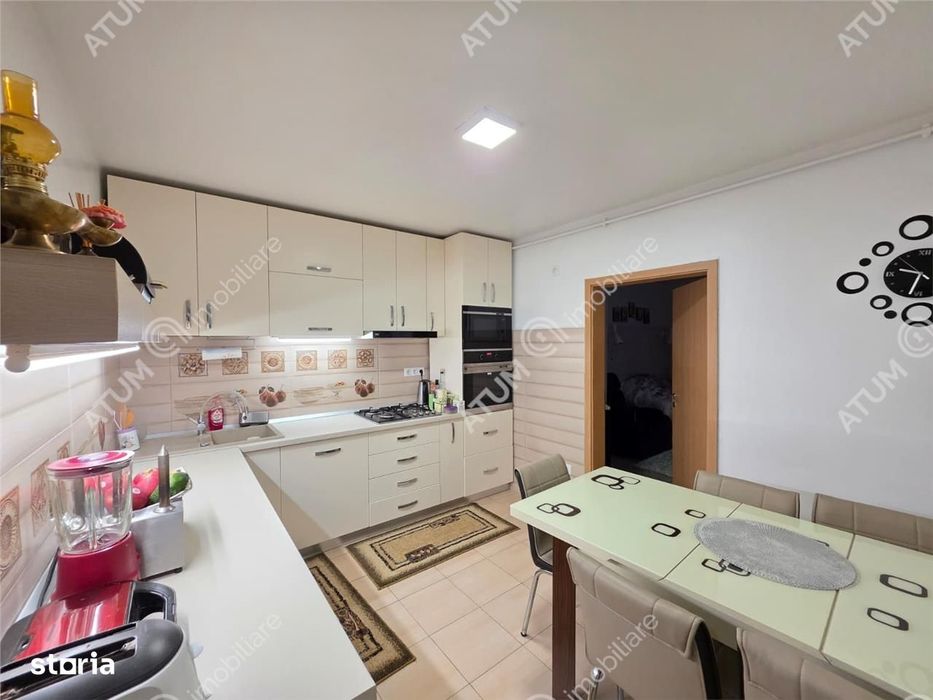 Casa individuala 5 camere piscina interioara teren 500 mp Turnisor