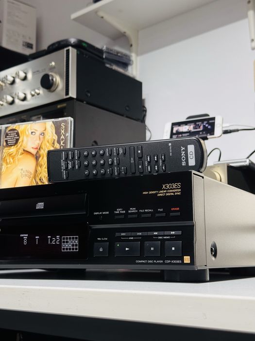 CD-player de fidelitate gama ES-SONY CDP-X303ES,telecomandă,optical