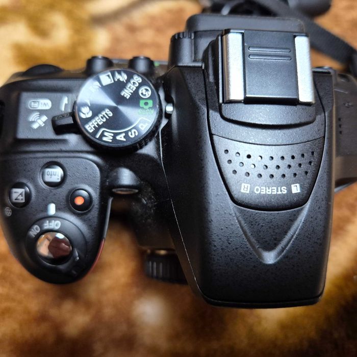 Продавам фотоапарат NIKON