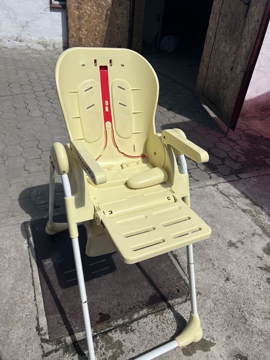 Продам детский стул со столиком